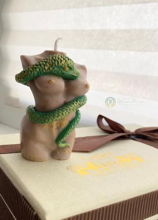 Свеча женский торс ета & Молния