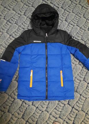 Зимняя куртка northville на рост 146-152 в идеальном состоянии 5/5, легкая и теплая