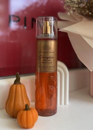 Спрей парфюмированный bath and body works pumpkin pecan waffles