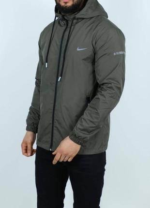 Водоотталкивающая мужская ветровка в стиле найк nike брендовая осенняя куртка качественная премиум