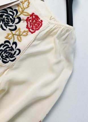 Свободная вискозная блуза в вышивку цветы6 фото