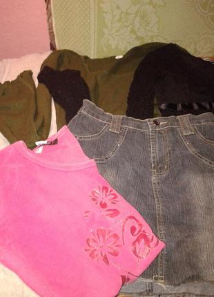 Лот одежды 2 вещи юбка джинсовая и футболка розовая