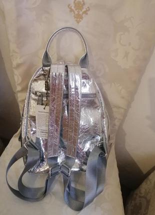 Рюкзак жіночий сріблястий2 фото