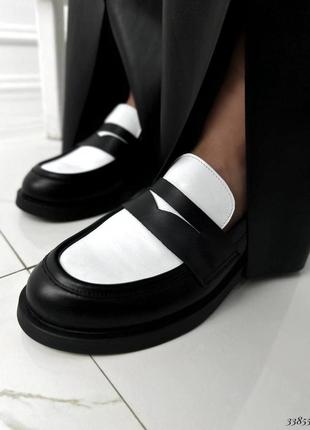 Туфли лоферы женские