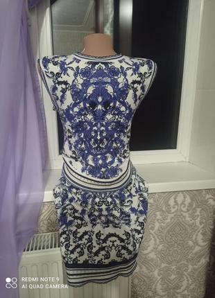 Сукня з візерунком3 фото
