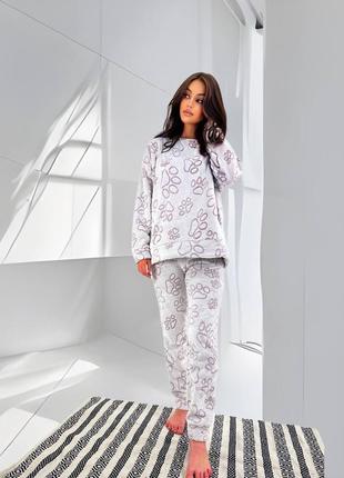 Женская плюшевая пижама
домашняя одежда
•мод# 338

ткань качественная, мягкая, плюшевая махра8 фото