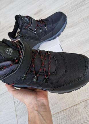 Очень качественные теплые зимние ботинки шерсть непромокаемы waterproof