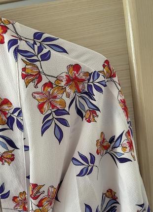 Кімоно сорочка блузка блуза біла у квіти під пояс9 фото