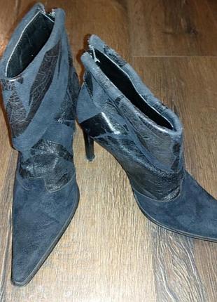 Ботильоны на шпильке