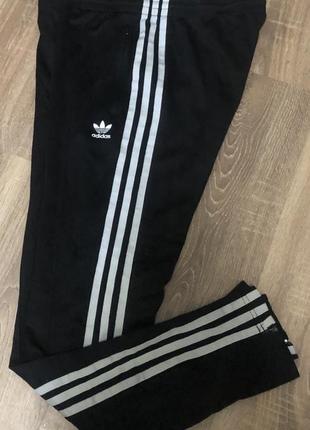 Оригінальні спортивні штани adidas3 фото