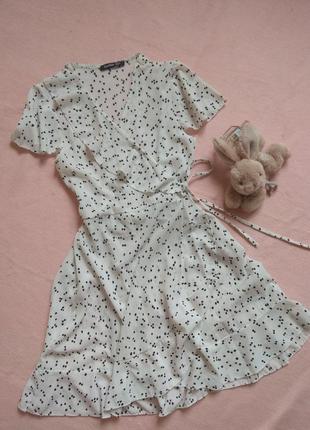 Сукня біла в горошок на запах р 36 38 s m 46 44 boohoo літня коротка
