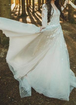Дизайнерська весільна сукня від оксани мухи.7 фото