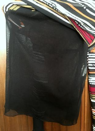 Нежная полупрозрачная блуза с ярким принтом, выполненная в италии.3 фото