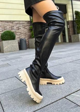 Стильні натуральні жіночі високі чоботи чорного кольору, трендові демісезонні шкіряні ботфорти2 фото