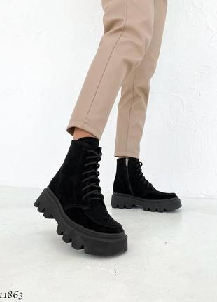 Черные натуральные замшевые демисезонные деми осенние ботинки на шнурках шнуровке толстой грубой подошве замша осень3 фото