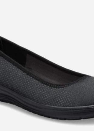 Женские балетки crocs reviva flat