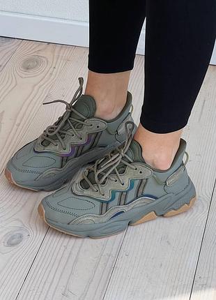 Жіночі кросівки adidas ozweego khaki