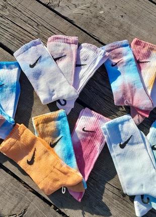 Nike tie-dye