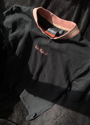 Футболка kickers