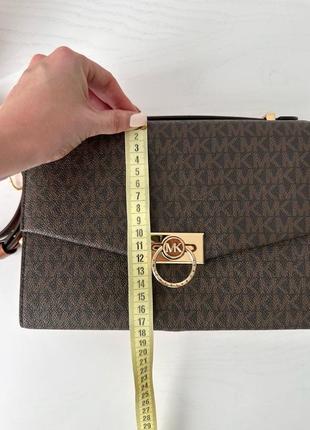 Женская брендовая сумочка michael kors hendrix medium messenger bag сумка оригинал кожа мишель корс майкл корс на подарок жене подарок девушке8 фото