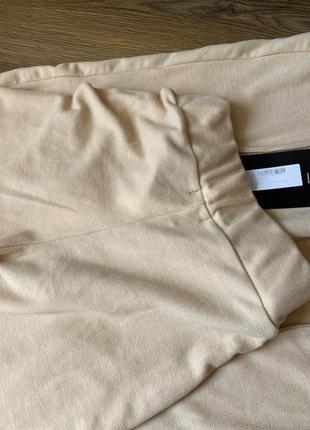 Мягкие и удобные широкие брюки в рубчик3 фото