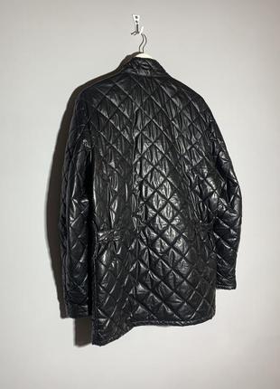 Лаковая куртка от известного бренда barbour9 фото