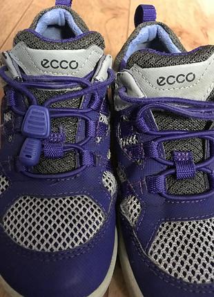Кроссовки  ecco