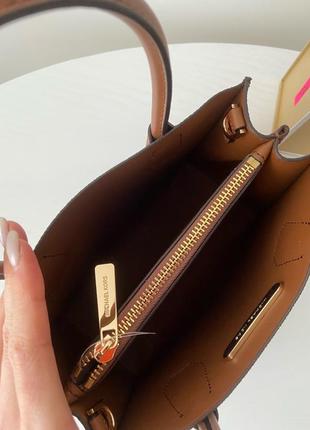 Жіноча брендова сумка michael kors lita mercer medium crossbody bag оригінал сумочка майкл мішель корс на подарунок дружині подарунок дівчині6 фото