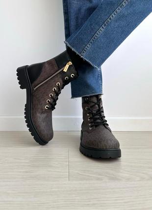 Coach alistair lace-up lug sole combat booties женские брендовые кожаные ботинки майкл корс мишель оригинал кожа коуч на подарок жене подарок девушке