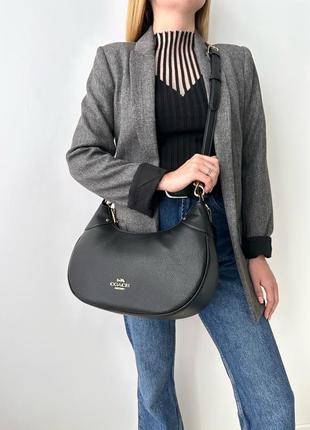 Женская брендовая кожаная сумочка coach mara hobo bag сумка кроссбоди хобо оригинал кожа коач коуч на подарок жене подарок девушке4 фото