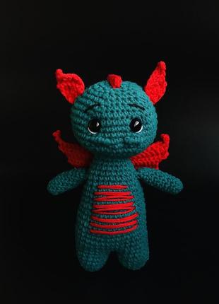 Игрушка ручной работы дракон