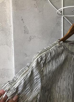 Жіноча блузка2 фото