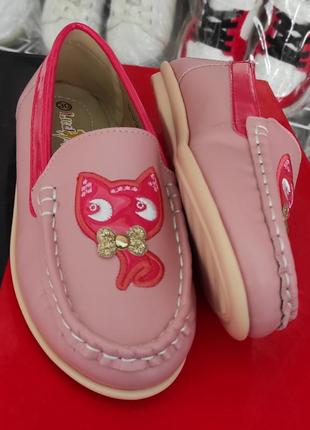 Рожеві туфлі мокасини для дівчинки кішка2 фото