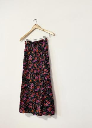 Меди юбка в цветочный принт с разрезом🌿1 фото