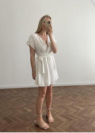 Нежное молочное платье с воланами zara7 фото