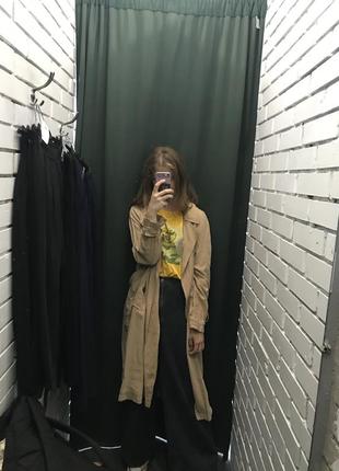 Легкий тренч zara