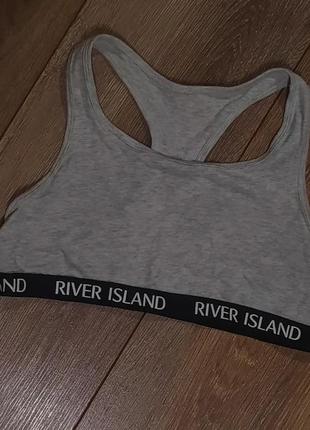 Топ river island