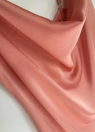 Атласна сукня міді з розрізом3 фото