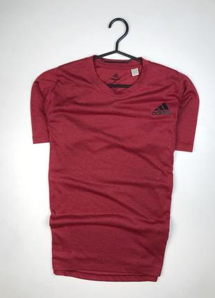 Футболка adidas