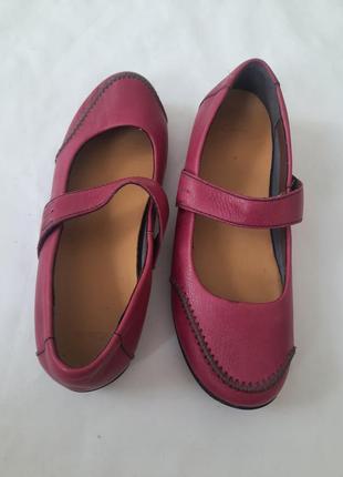 Шкіряні лофери туфлі черевики колір фуксія8 фото