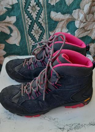 Ботінки шкіряні демі осінньо зимові водонепроникні мембрана черевики кросівки треккінг лижні гірськолижні жіночі/дитячі дощовик