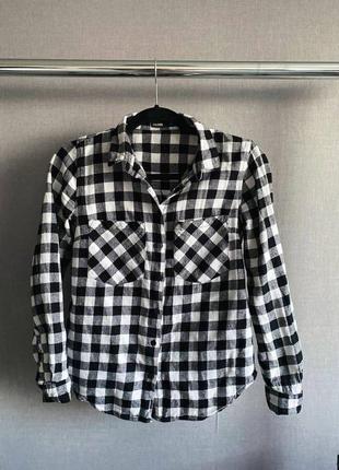 Сорочка у клітинку