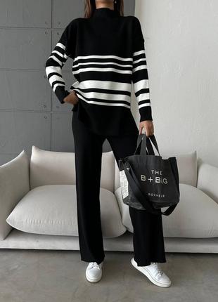 Повседневный костюм базовая брюка палаццо мирер оверсайз стильный тренд черный белый3 фото