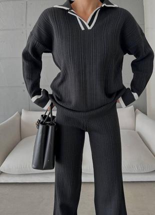 Повсякденний костюм з смужками полосками в’язаний базовий палаццо світер оверсайз об’ємний з комірцем воротником поло стильний тренд чорний білий
