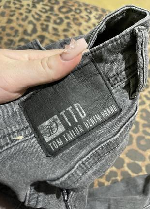 Оригинальные серые джинсы брендовые темно серые6 фото