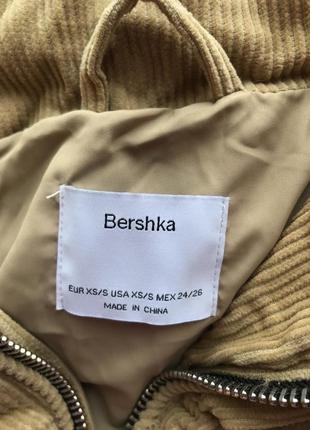 Пухова куртка bershka3 фото