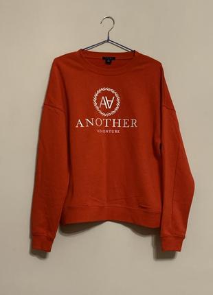 Красный свитшот, красный реглан