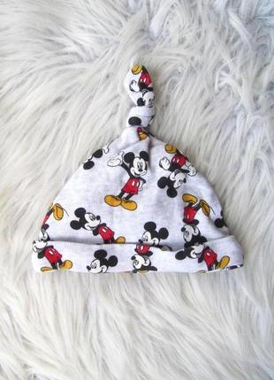 Стильная шапка  primark disney mickey mouse