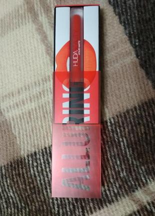 Лимитированная стойкая матовая жидкая красная помада худа huda - liquid lipstick alluring