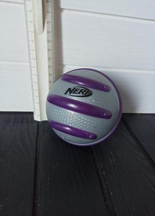 Пластиковый мяч нерф1 фото